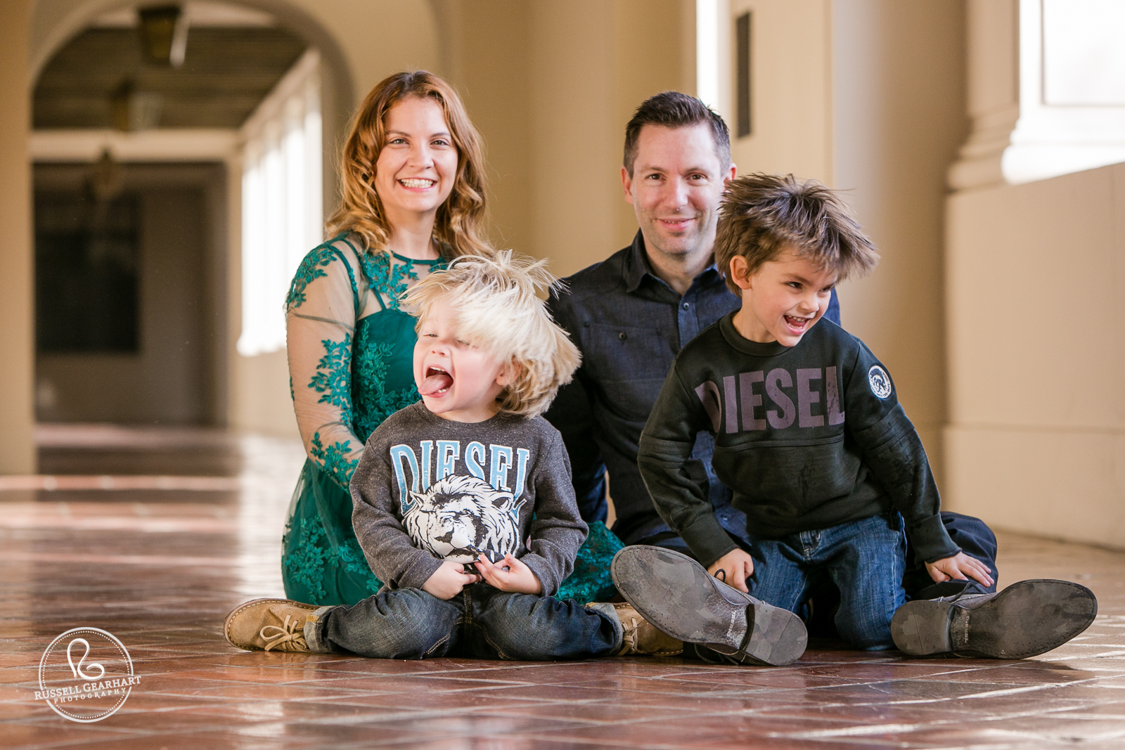 Pasadena Family Portrait: Hayes Family – Russell Gearhart Photography – www.gearhartphoto.com
