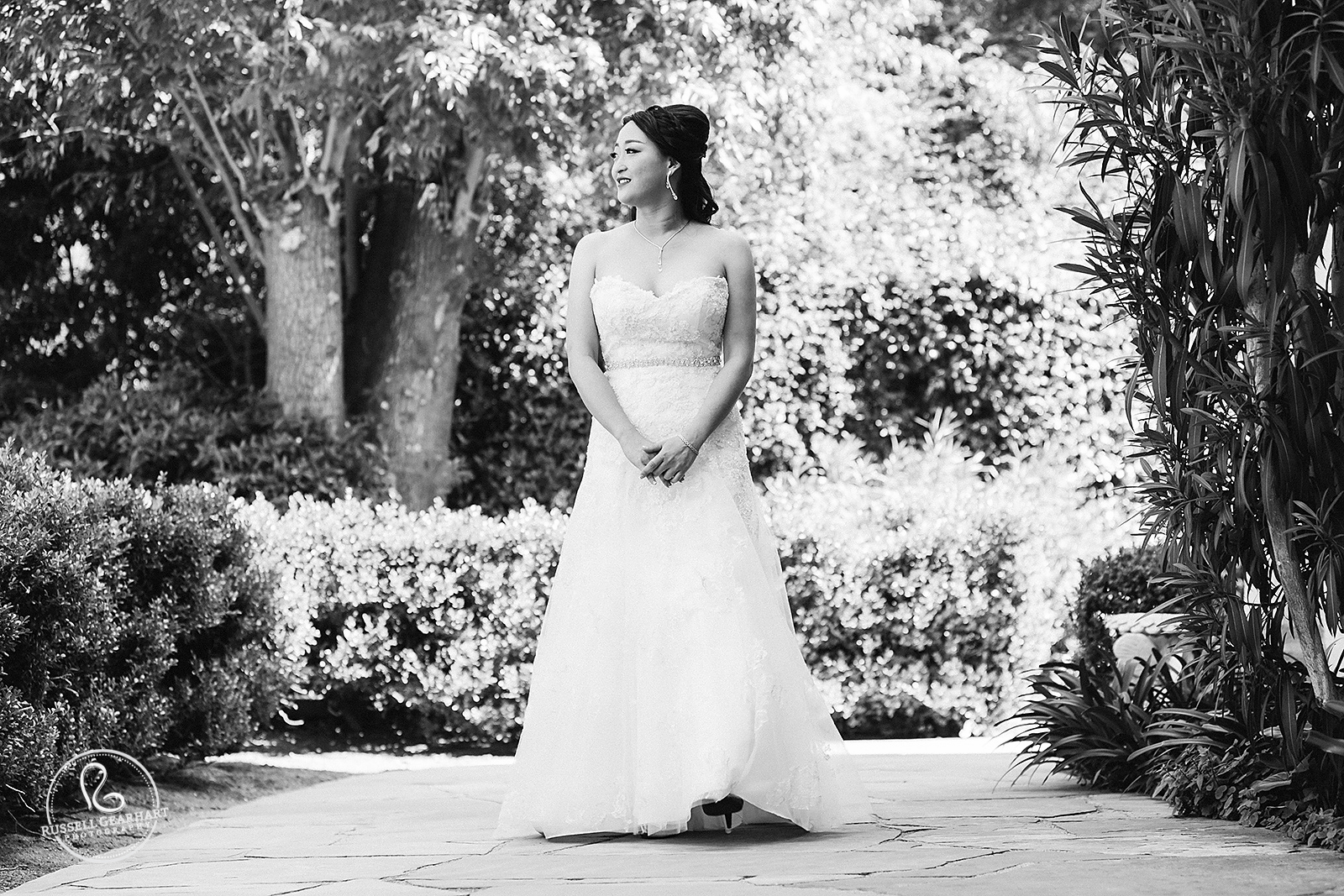La Canada Bridal Portrait – La Canada Flintridge Backyard Wedding – Russell Gearhart Photography – www.gearhartphoto.com