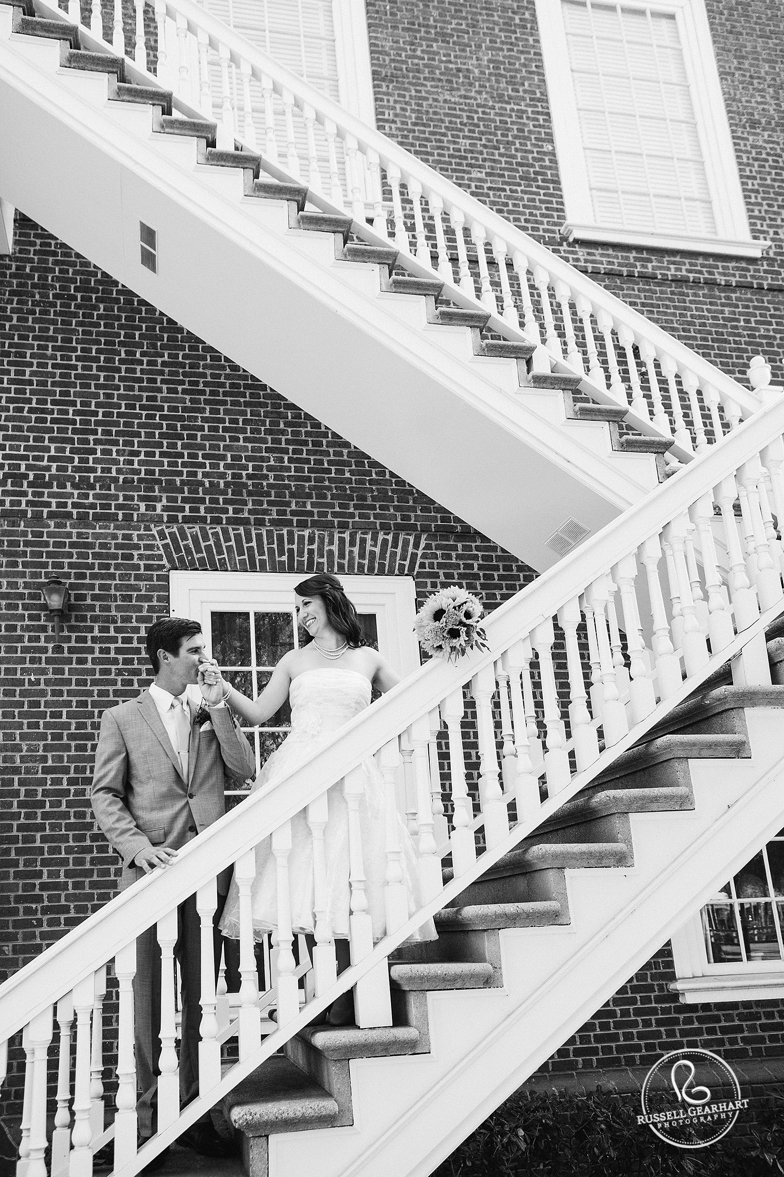 Bride and Groom on Stairs - Orange County Wedding – Russell Gearhart Photography – www.gearhartphoto.com